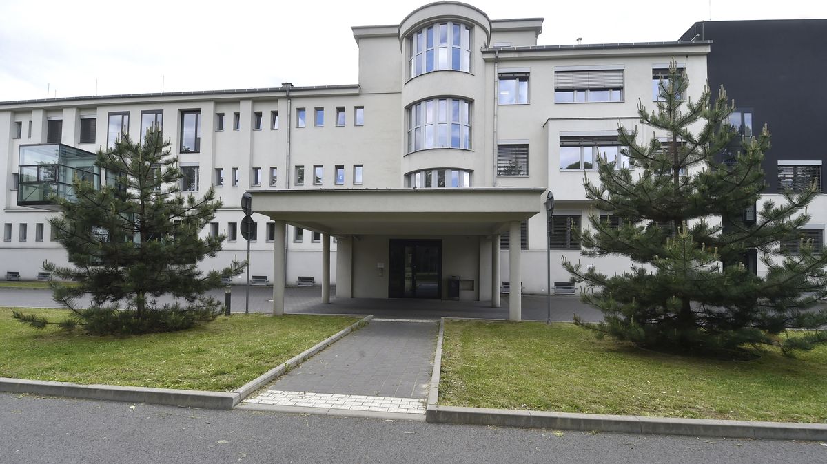 Lékařská fakulta v Ostravě nebude moci přijímat nové studenty